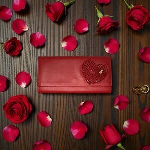 Salvatore Ferragamo Red Leather Heart Zip Wallet Italy